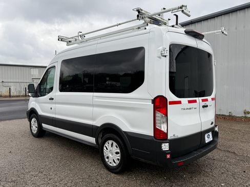 Used 2018 Ford Transit 150 XLT image 5