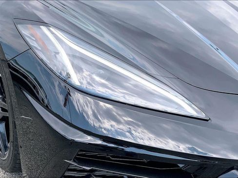 Used 2023 Chevrolet Corvette Stingray Coupe w/ 1LT RWD image 21