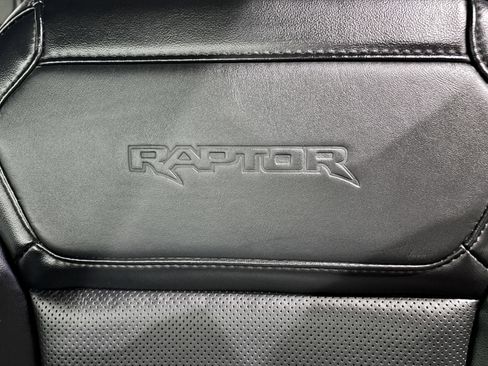 Certified 2022 Ford F150 Raptor w/ Equipment Group 801A High image 16