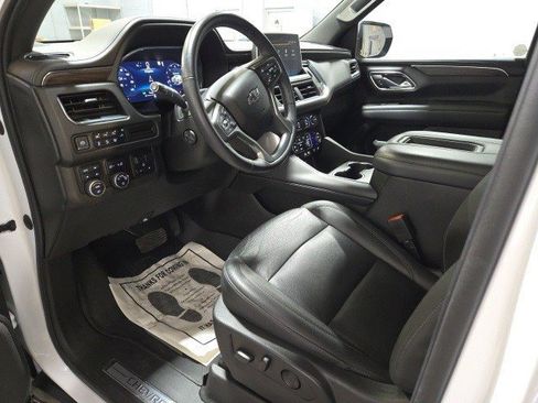 Used 2022 Chevrolet Tahoe Z71 w/ Z71 Off-Road Package image 20