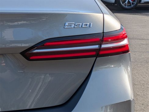 New 2026 BMW 530i image 25