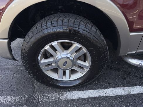 Used 2005 Ford F150 image 8