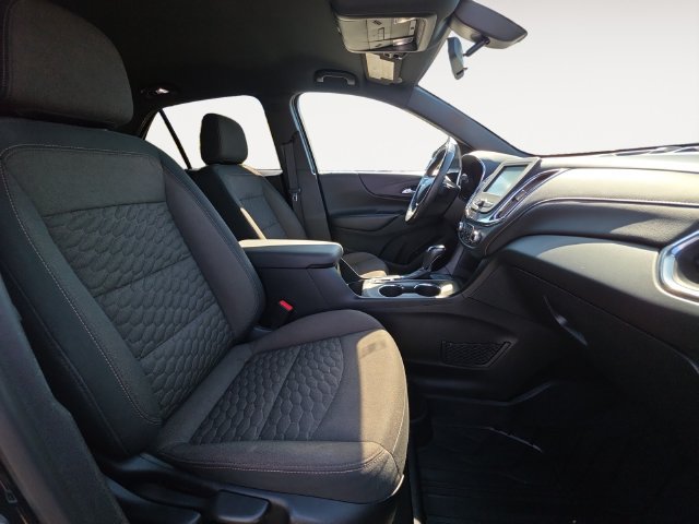 Used 2018 Chevrolet Equinox LT FWD image 15