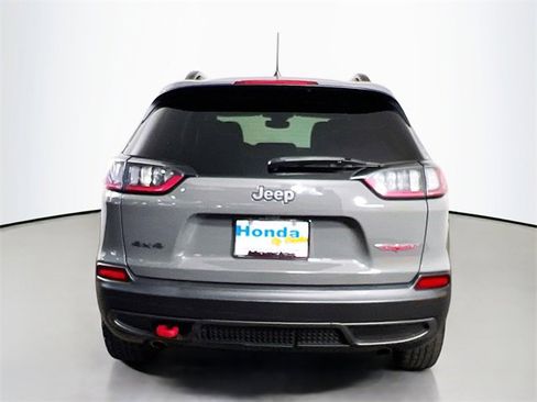 Used 2022 Jeep Cherokee Trailhawk w/ Technology Group B image 8