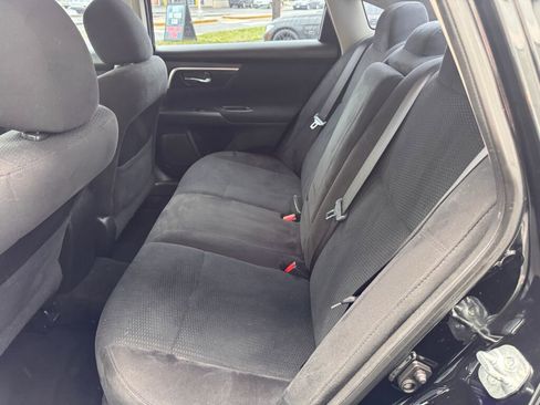 Used 2014 Nissan Altima 2.5 S w/ Display Audio Package image 14