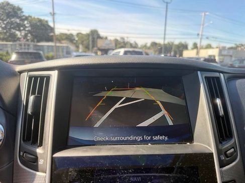 Used 2015 INFINITI Q50 AWD w/ Navigation Package image 13