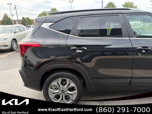Certified 2024 Kia Seltos S AWD/4WD image 7