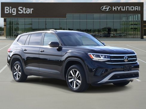 Used 2023 Volkswagen Atlas SE image 6