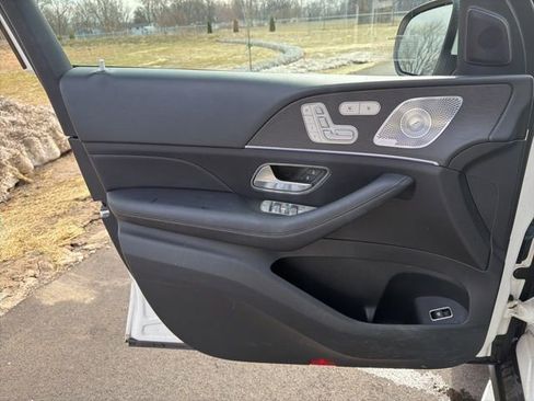 Used 2021 Mercedes-Benz GLE 350 4MATIC image 25