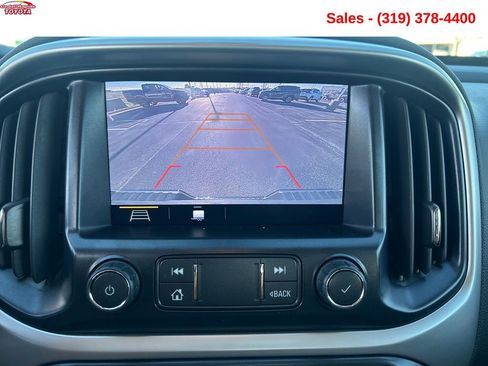 Used 2019 Chevrolet Colorado LT w/ Redline Special Edition image 18