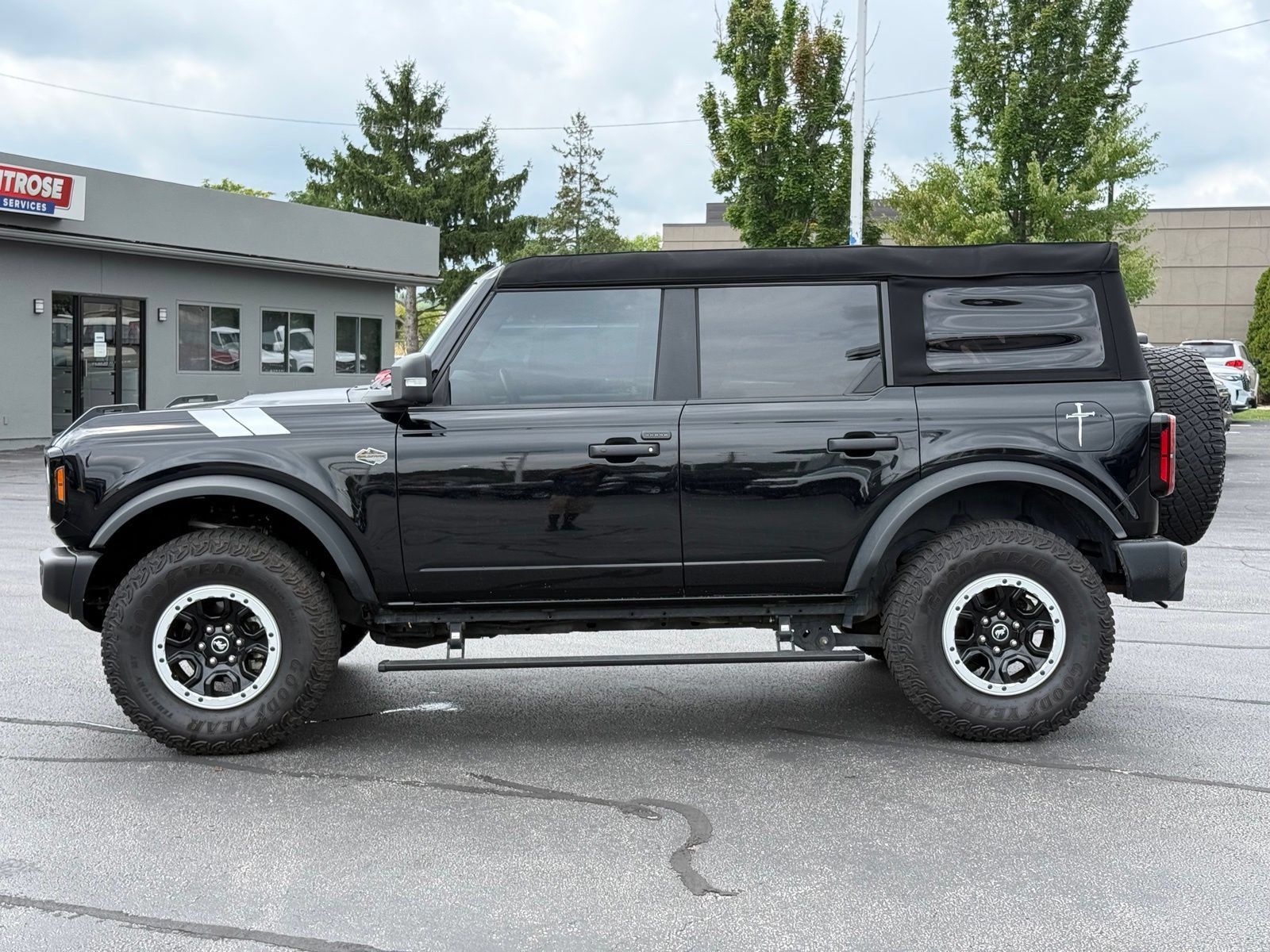 Used 2023 Ford Bronco Wildtrak AWD/4WD image 7