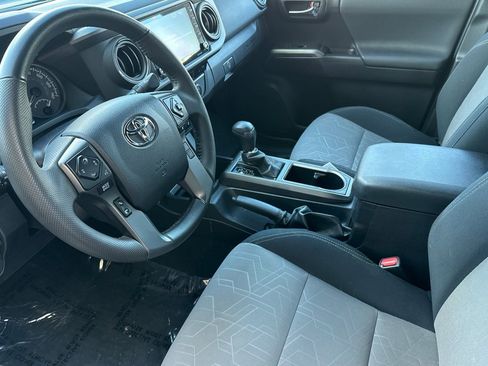 Certified 2023 Toyota Tacoma TRD Off-Road image 12