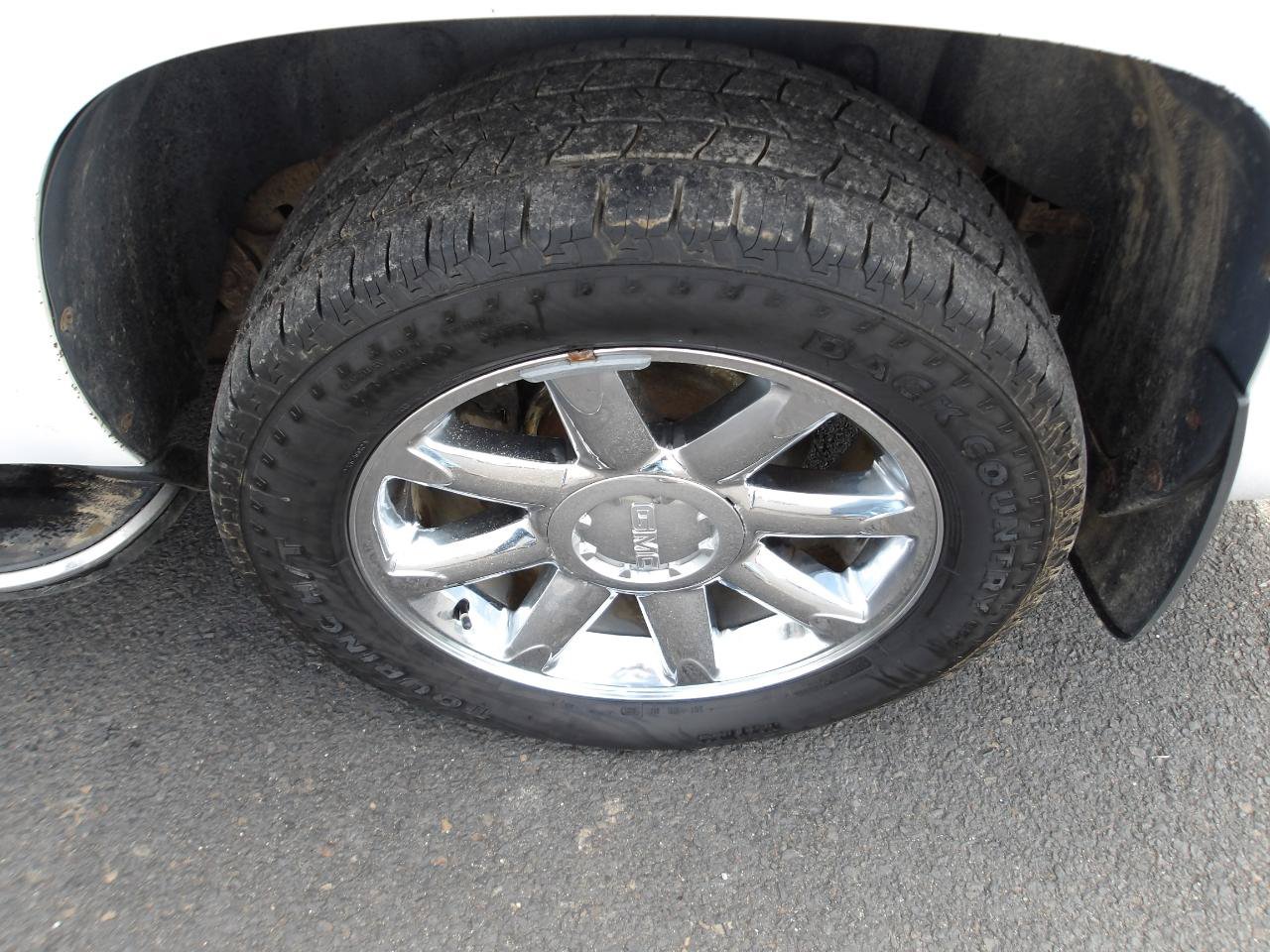 Used 2008 GMC Yukon XL Denali AWD/4WD image 26