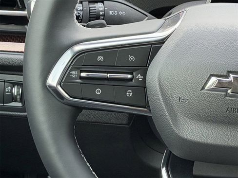 New 2026 Chevrolet Traverse Z71 w/ Enhanced Driving Package image 13