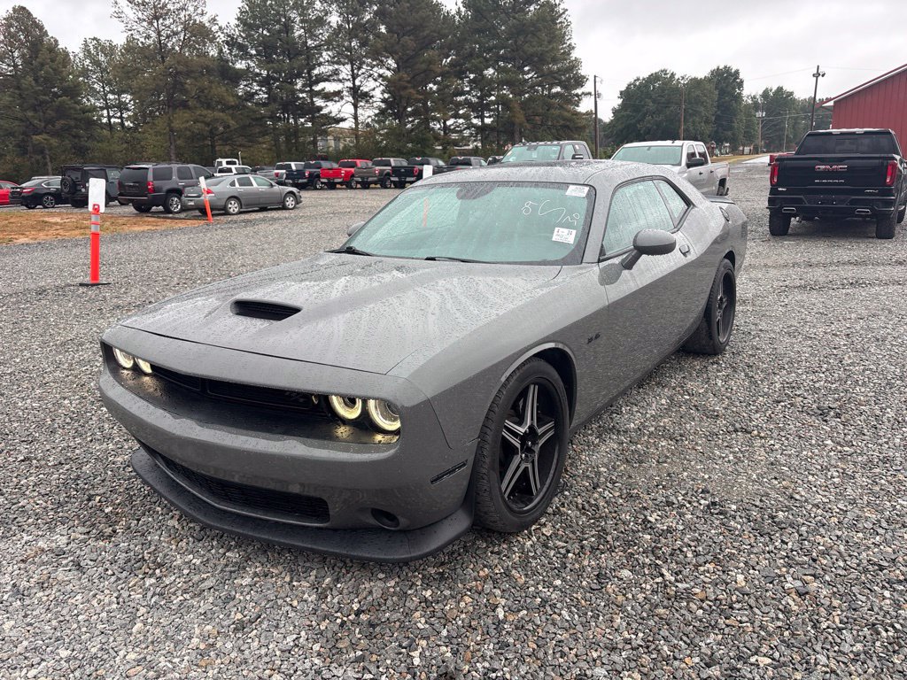 Used 2023 Dodge Challenger R/T w/ Blacktop Package RWD image 2