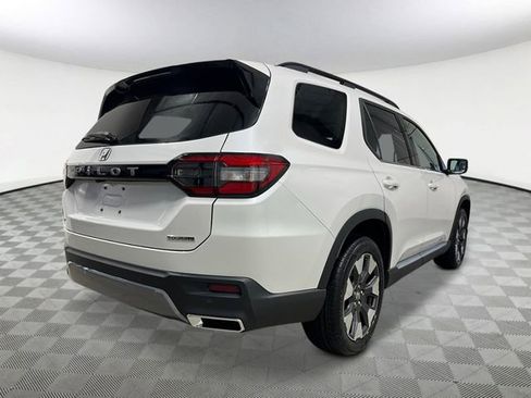 New 2026 Honda Pilot Touring image 6