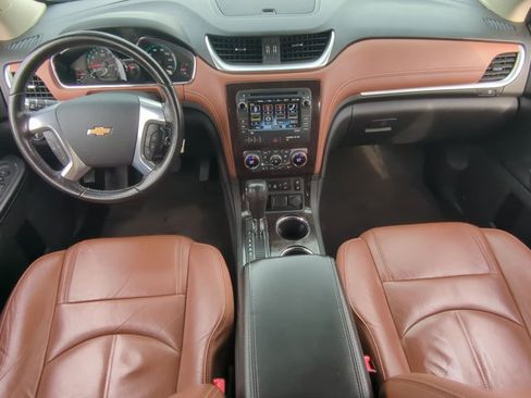 Used 2015 Chevrolet Traverse LT FWD image 18