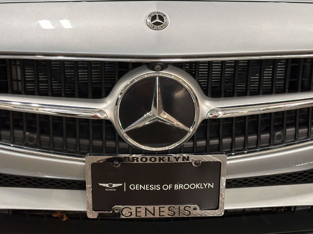 Used 2023 Mercedes-Benz C 300 4MATIC Sedan image 9
