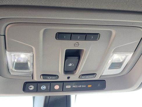 Used 2020 Chevrolet Silverado 1500 LT Trail Boss image 21