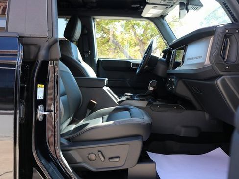 New 2025 Ford Bronco Outer Banks image 28