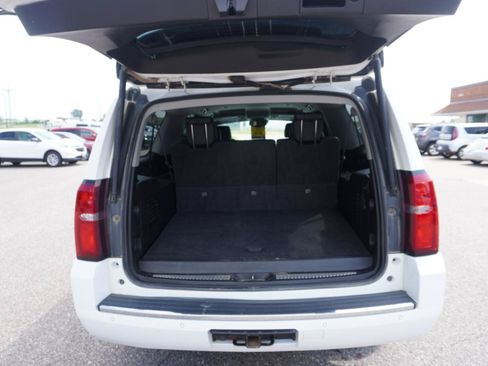 Used 2017 Chevrolet Suburban Premier AWD/4WD image 24