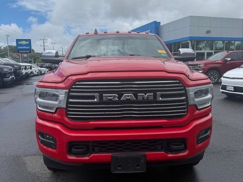Used 2022 RAM 2500 Laramie AWD/4WD image 2