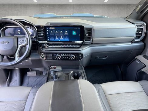 Certified 2023 Chevrolet Silverado 1500 ZR2 AWD/4WD image 3