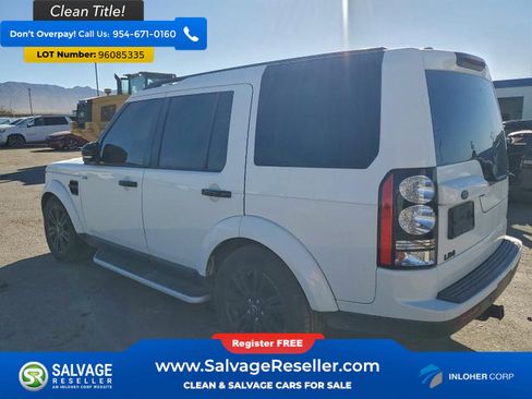 Used 2016 Land Rover LR4 HSE Silver Edition image 3