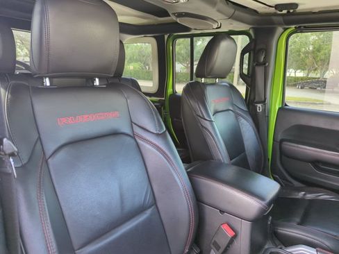 Used 2018 Jeep Wrangler Unlimited Rubicon AWD/4WD image 24