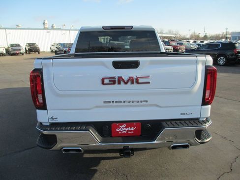 Used 2022 GMC Sierra 1500 SLT w/ SLT Premium Package image 6