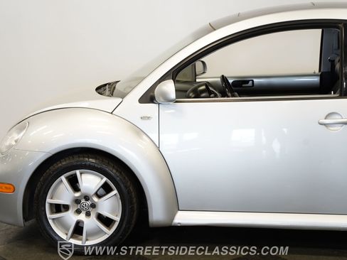 Used 2003 Volkswagen Beetle S FWD image 24
