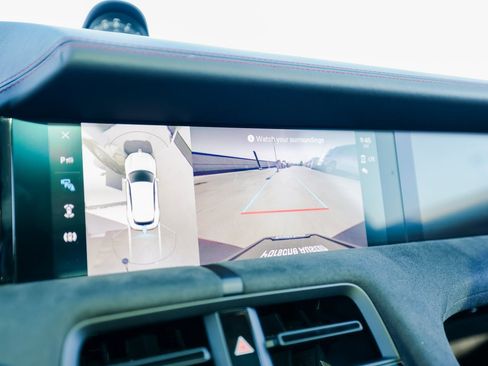 Certified 2024 Porsche Taycan GTS image 19