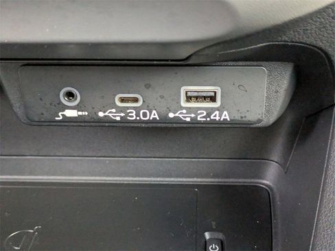 Used 2024 Subaru Crosstrek 2.5i Limited image 19