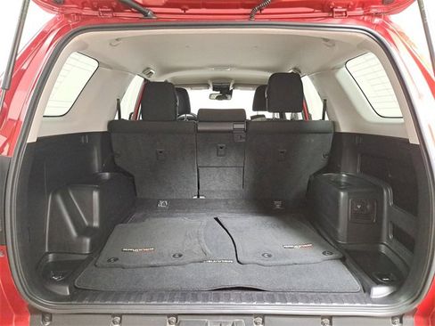 Used 2022 Toyota 4Runner TRD Off-Road image 10