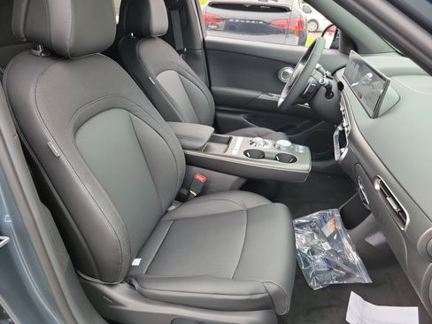 New 2026 Genesis GV60 RWD image 17