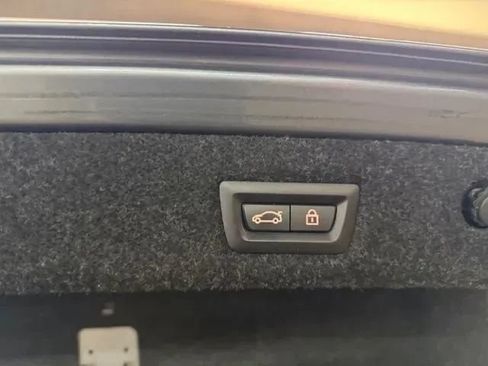 Used 2019 BMW 540i w/ M Sport Package RWD image 13