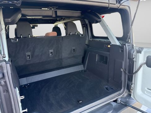Used 2021 Ford Bronco Outer Banks AWD/4WD image 9