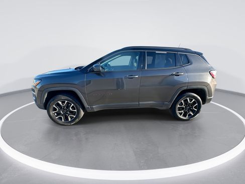 Used 2020 Jeep Compass Trailhawk image 5