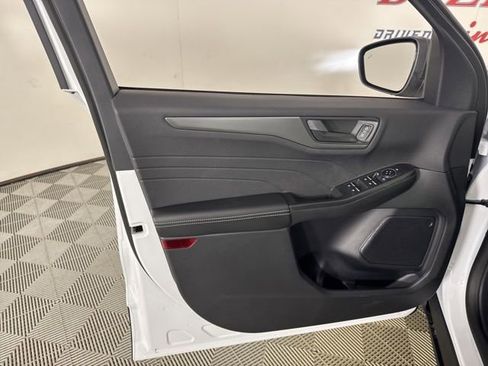 New 2026 Ford Escape Active image 16