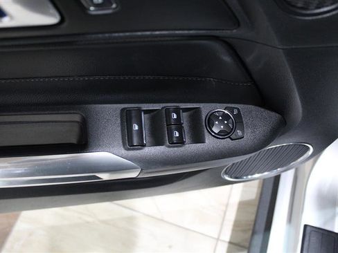 Used 2018 Ford Mustang Premium image 23