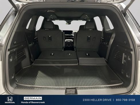 Used 2026 Buick Enclave Avenir w/ Super Cruise Package FWD image 27