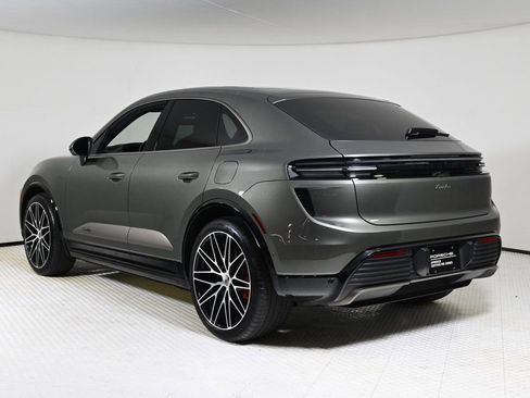 Used 2024 Porsche Macan Turbo Electric image 3