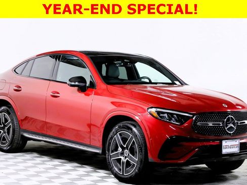 Used 2025 Mercedes-Benz GLC 300 4MATIC image 1