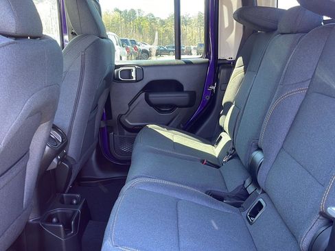 New 2026 Jeep Gladiator Sport AWD/4WD image 25