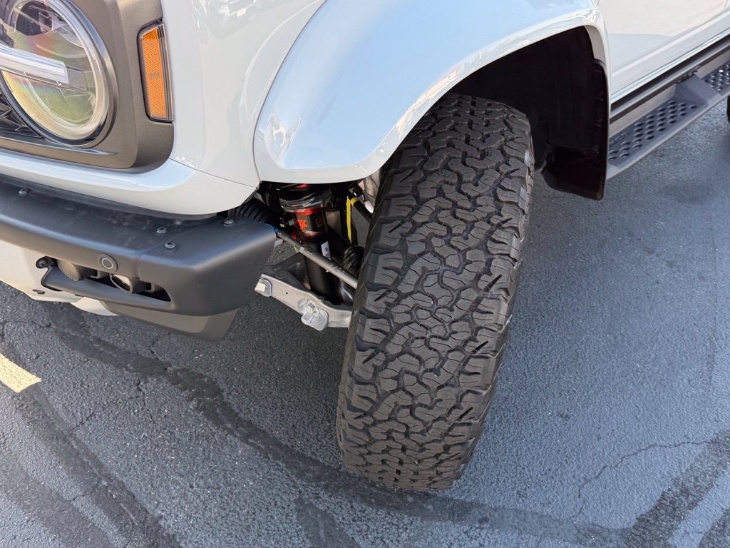 New 2026 Ford Bronco Raptor w/ Interior Carbon Fiber Pack AWD/4WD image 3