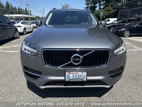 Used 2016 Volvo XC90 T6 Momentum w/ Momentum Plus Package image 2