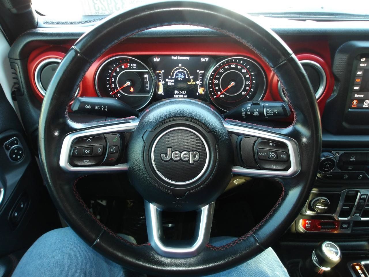 Used 2018 Jeep Wrangler Unlimited Rubicon AWD/4WD image 14