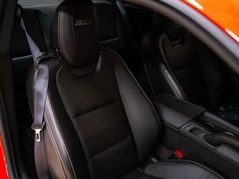 Used 2011 Chevrolet Camaro SS image 23