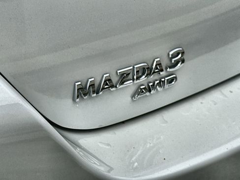 Used 2025 MAZDA MAZDA3 2.5 Turbo Sedan w/Premium Plus image 15