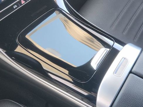 Used 2023 Mercedes-Benz C 300 Sedan image 17